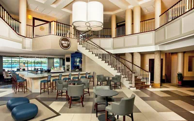Photo 3 - Sheraton Portsmouth Harborside Hotel