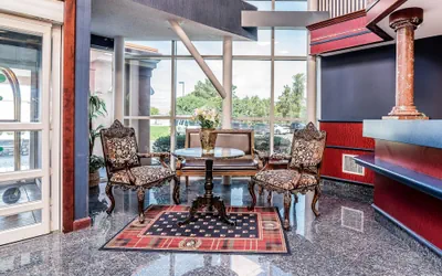 Photo 4 - Quality Inn & Suites Albany Airport