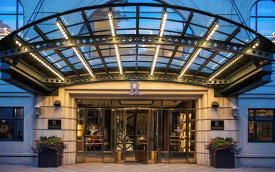 Photo 2 - Renaissance Philadelphia Downtown Hotel
