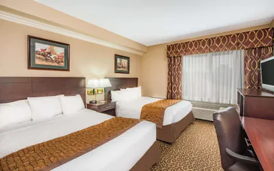 Photo 2 - Hawthorn Extended Stay by Wyndham El Paso
