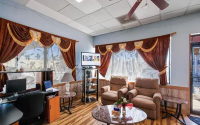 Photo 2 - Hotel O Columbia Downtown near I-65