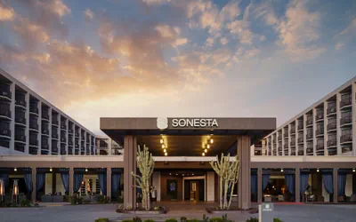 Photo 2 - Sonesta Redondo Beach & Marina