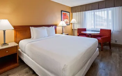 Photo 5 - Best Western Golden Key