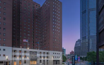 DoubleTree by Hilton Hotel & Suites Pittsburgh Downtown