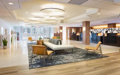Photo 5 - DoubleTree by Hilton Hotel & Suites Pittsburgh Downtown