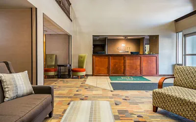 Photo 4 - Quality Inn Fairmont