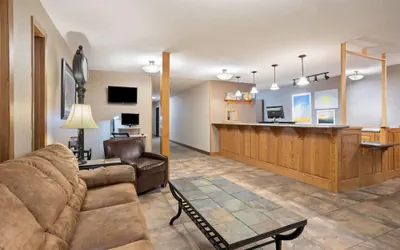 Photo 5 - Days Inn by Wyndham Spearfish