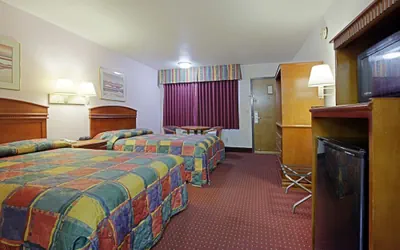 Photo 4 - Americas Best Value Inn Pico Rivera Los Angeles E