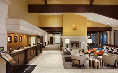 Photo 4 - DoubleTree by Hilton Ontario Airport
