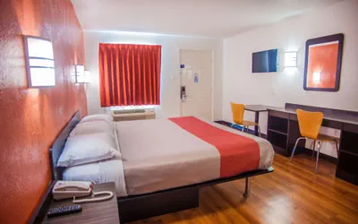 Photo 5 - Motel 6 Corsicana, TX