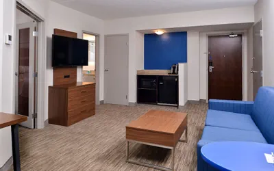 Photo 5 - Holiday Inn Express & Suites Buffalo Downtown - Medical CTR by IHG