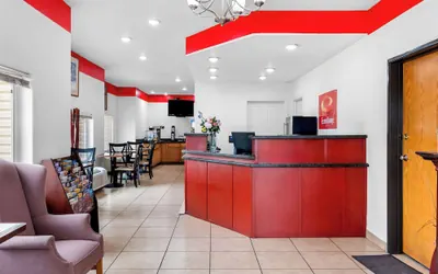 Photo 3 - Econo Lodge Panguitch near Bryce Canyon