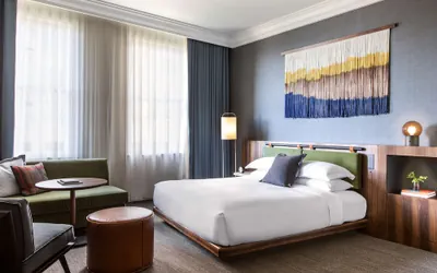 Photo 2 - The Alexis Royal Sonesta Hotel Seattle