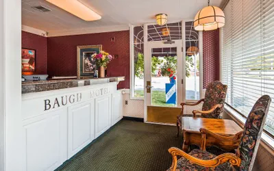 Photo 4 - Baugh Motel, SureStay Collection by Best Western