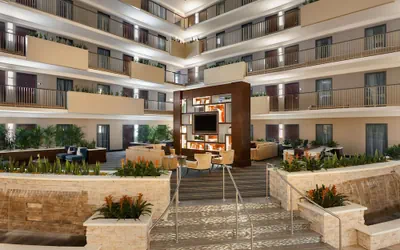 Photo 5 - Embassy Suites by Hilton Atlanta Airport