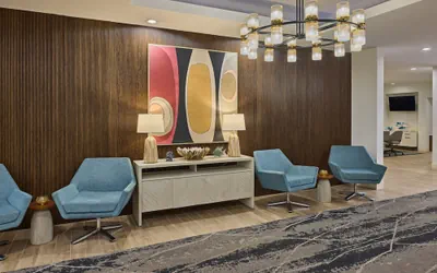 Photo 2 - Holiday Inn Express & Suites Charleston DWTN - Medical CTR by IHG
