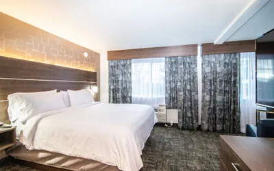 Photo 5 - Holiday Inn Express Spokane Downtown by IHG