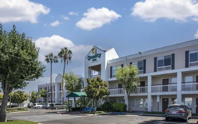 Photo 2 - Quality Inn Placentia Anaheim Fullerton