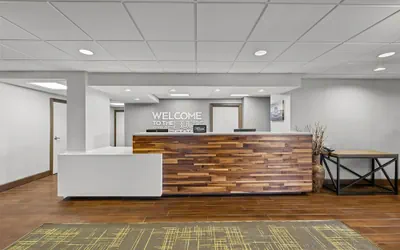 Photo 4 - Hampton Inn Toledo-South/Maumee