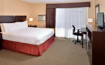 Photo 5 - Dana Point Marina Inn