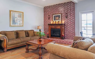 Photo 3 - Best Western Plus Hill House