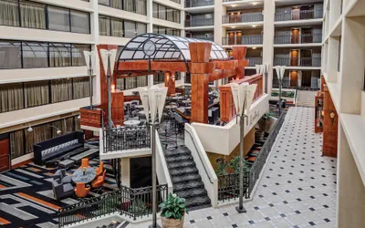 Photo 3 - Hilton Knoxville Airport