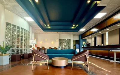 Photo 5 - Best Western Plus Suites Hotel - LAX Airport LA Stadium