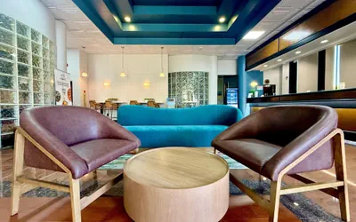 Photo 4 - Best Western Plus Suites Hotel - LAX Airport LA Stadium