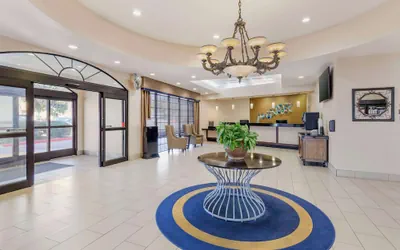 Photo 3 - Best Western Plus Heritage Inn Ontario Rancho Cucamonga