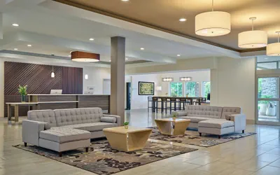 Photo 4 - Delta Hotels by Marriott Chicago Willowbrook