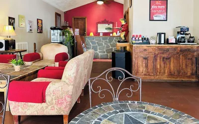 Photo 3 - Econo Lodge Fredericksburg