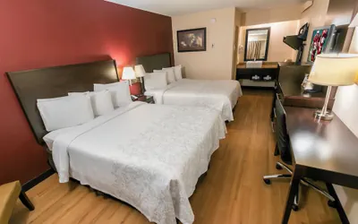 Photo 5 - Red Roof Inn PLUS+ Washington DC - Alexandria 