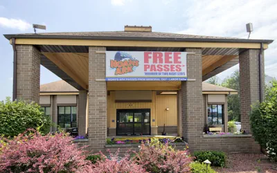 Photo 2 - Best Western Ambassador Inn & Suites
