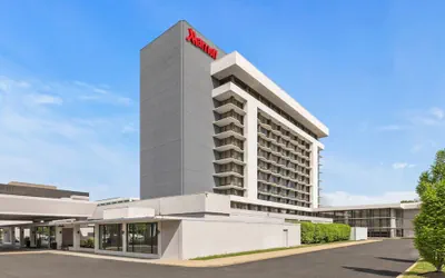 Photo 2 - Marriott Saddle Brook