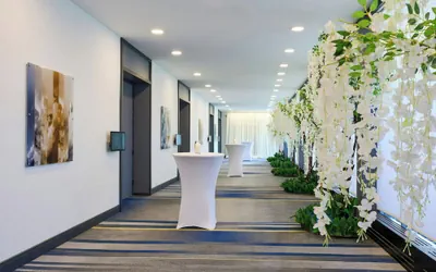 Photo 4 - Marriott Saddle Brook