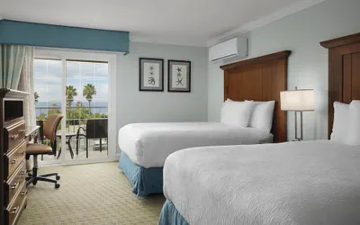 Photo 2 - Best Western Premier Hotel Del Mar