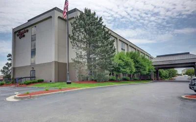 Photo 2 - Hampton Inn by Hilton Indianapolis-South