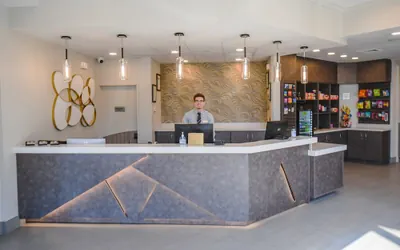 Photo 4 - Euro Suites Hotel