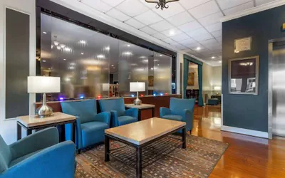 Photo 4 - Best Western Plus Grosvenor Airport Hotel