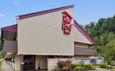 Red Roof Inn Charleston West - Hurricane, WV
