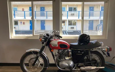 Photo 4 - Coast Riders Inn