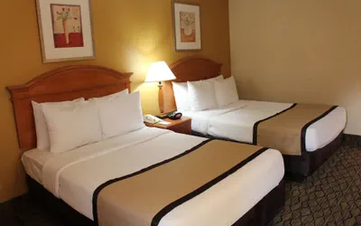 Photo 3 - Americas Best Value Inn Canton