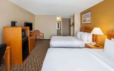 Photo 5 - Americas Best Value Inn Canton