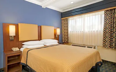 Photo 5 - Days Inn by Wyndham San Francisco - Lombard