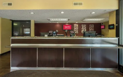Photo 3 - Red Roof Inn PLUS+ Wilmington - Newark