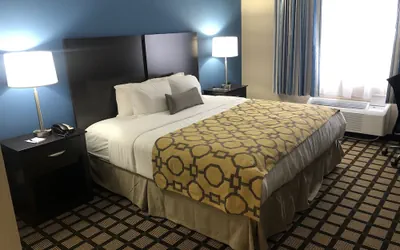 Photo 3 - Baymont by Wyndham Latham Albany Airport