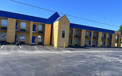 Super 8 by Wyndham Lumberton NC