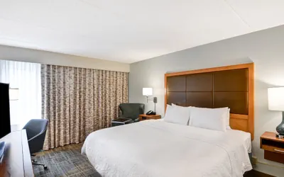 Photo 5 - Hampton Inn Albany-Wolf Road (Airport)