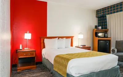 Photo 5 - Ramada by Wyndham Cumberland Downtown
