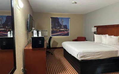 Photo 5 - Americas Best Value Inn Fargo